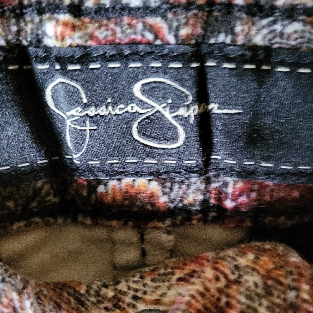 Jessica Simpson Brown Patterned Shorts - Picture 5 of 6